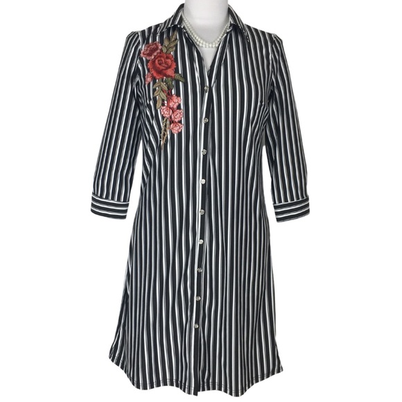 Mlle Gabrielle Black White Striped Stretch Button Down Shirt Dress size  Small - Picture 2 of 16
